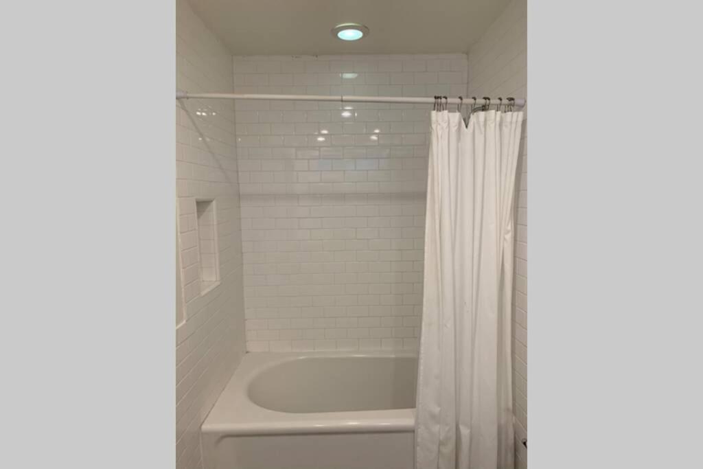 City Center Villa - Pool, Patio & Close To Beach! Huntington Beach Buitenkant foto